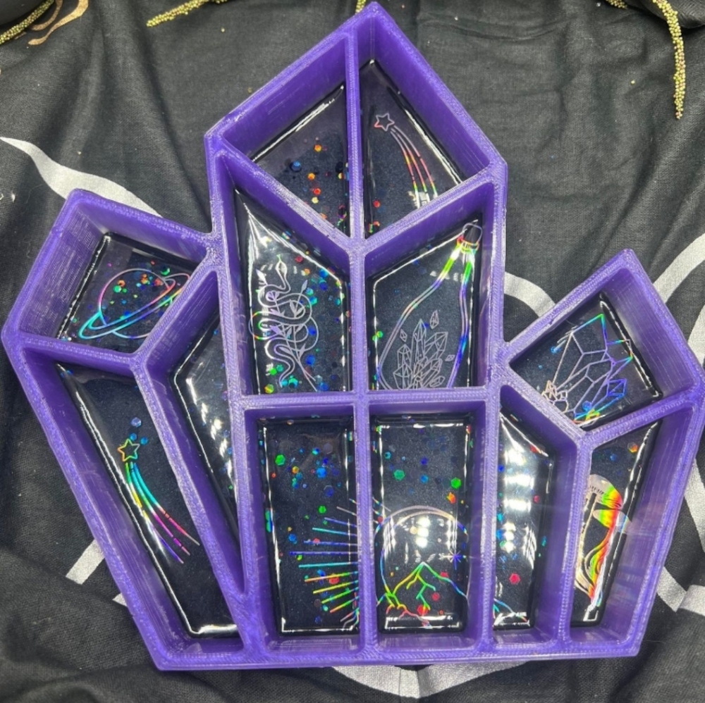 Small Resin Crystal Shelf